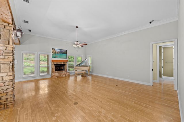 525 County Road 2317, Mineola, TX 75773