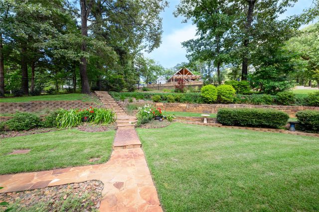 525 County Road 2317, Mineola, TX 75773