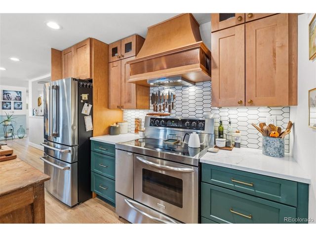 1898 S Arbutus St, Lakewood, CO 80228