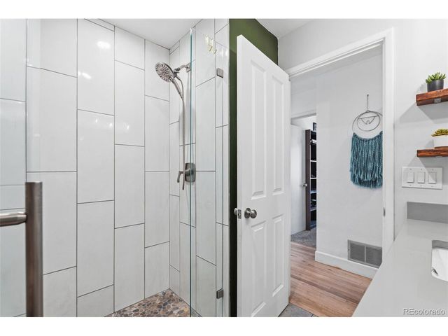 1898 S Arbutus St, Lakewood, CO 80228