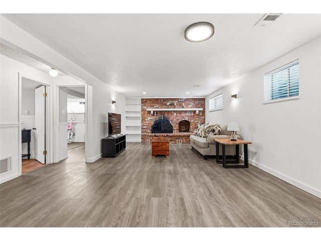 1898 S Arbutus St, Lakewood, CO 80228