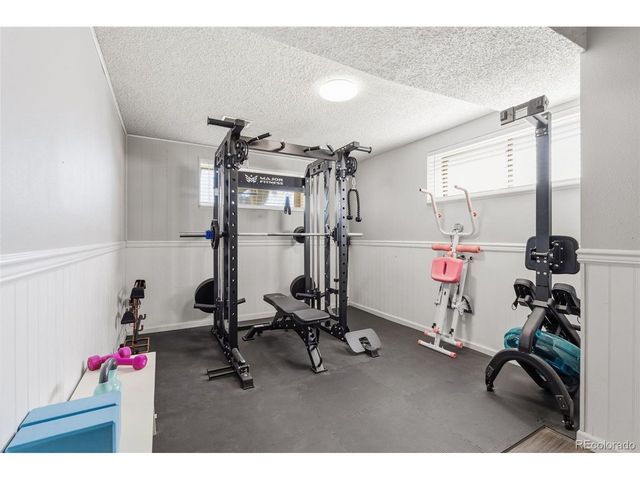 1898 S Arbutus St, Lakewood, CO 80228