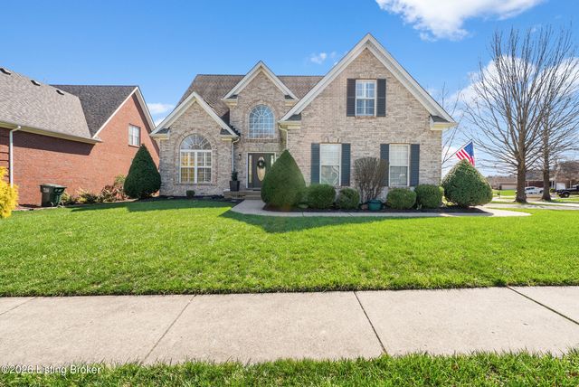 13700 Lake Spring Dr, Louisville, KY 40299