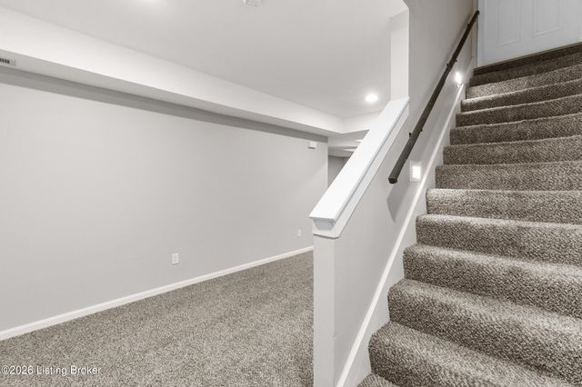 13700 Lake Spring Dr, Louisville, KY 40299