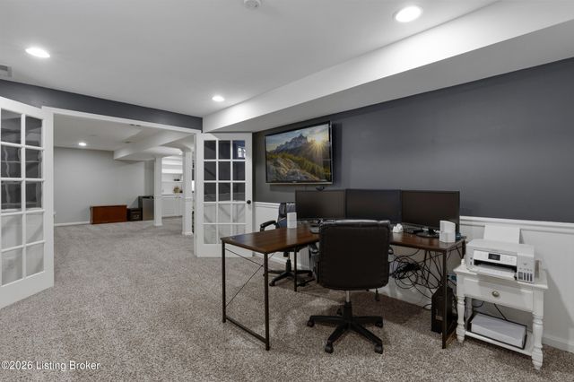 13700 Lake Spring Dr, Louisville, KY 40299