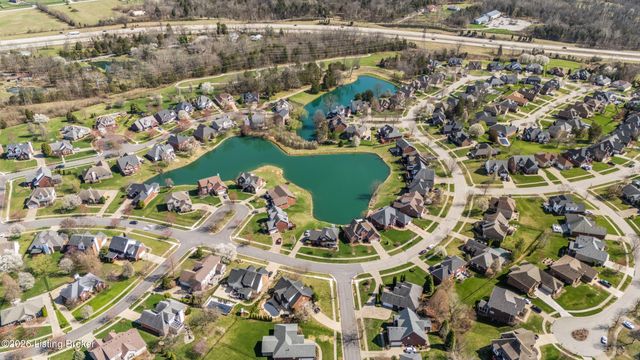 13700 Lake Spring Dr, Louisville, KY 40299