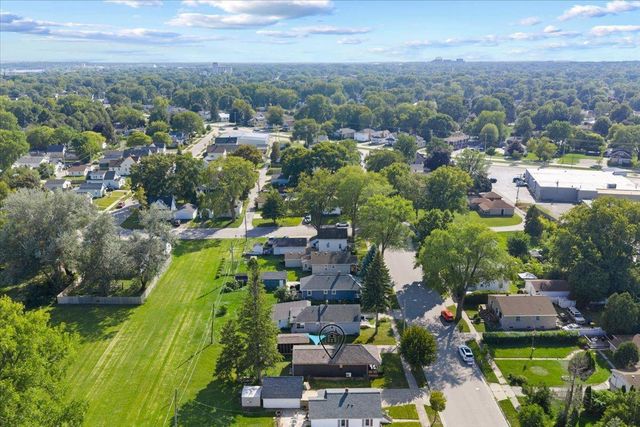 1116 LYNDON STREET, Green Bay, WI 54303