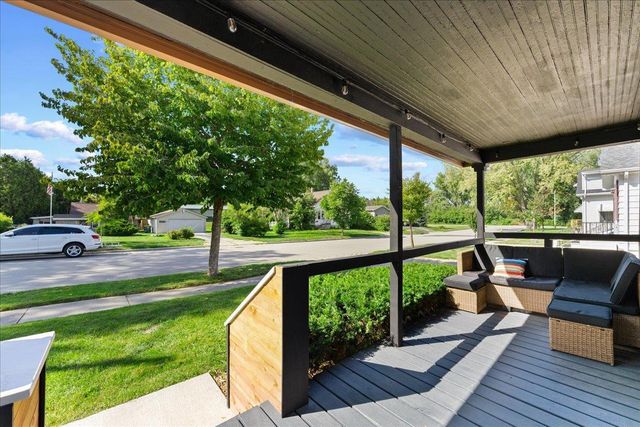 1116 LYNDON STREET, Green Bay, WI 54303