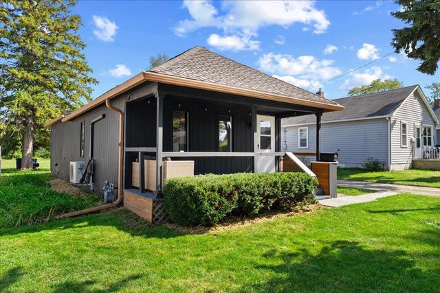 1116 LYNDON STREET, Green Bay, WI 54303