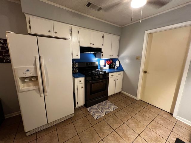 3211 Dartmouth Court, Little Rock, AR 72204