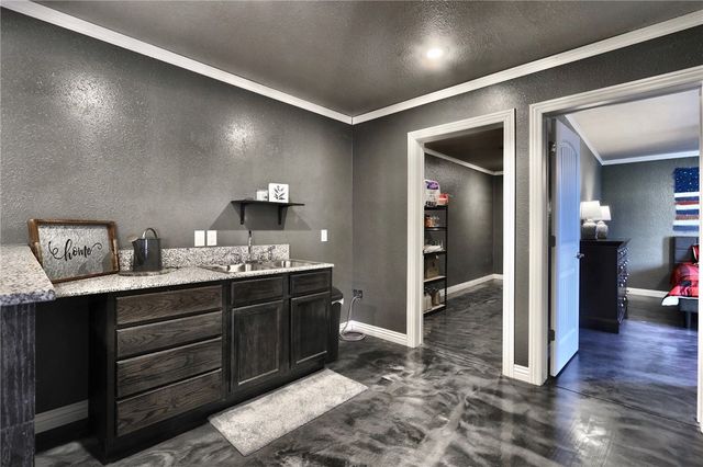 167 Madison 6093, Huntsville, AR 72740