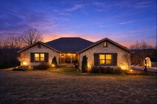 167 Madison 6093, Huntsville, AR 72740