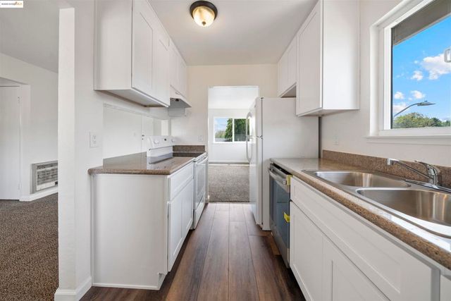 100 Carolina St, Vallejo, CA 94590