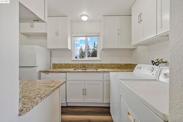 100 Carolina St, Vallejo, CA 94590