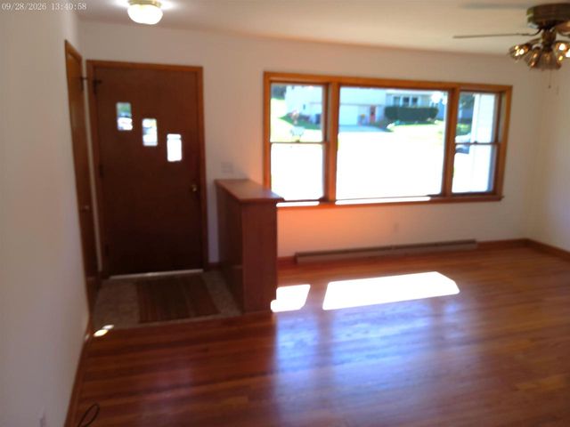 202 SUNSET Drive, Deforest, WI 53532