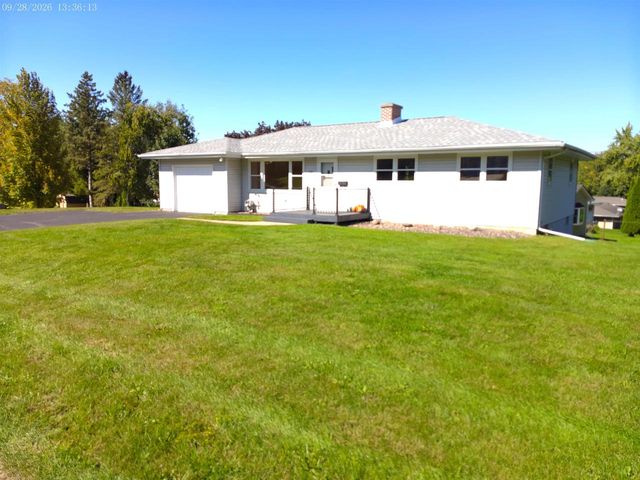 202 SUNSET Drive, Deforest, WI 53532