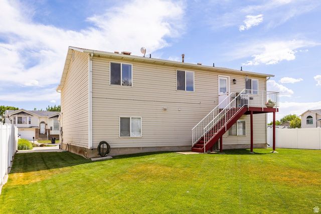 1292 W 2050 S, Woods Cross, UT 84087