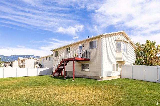 1292 W 2050 S, Woods Cross, UT 84087