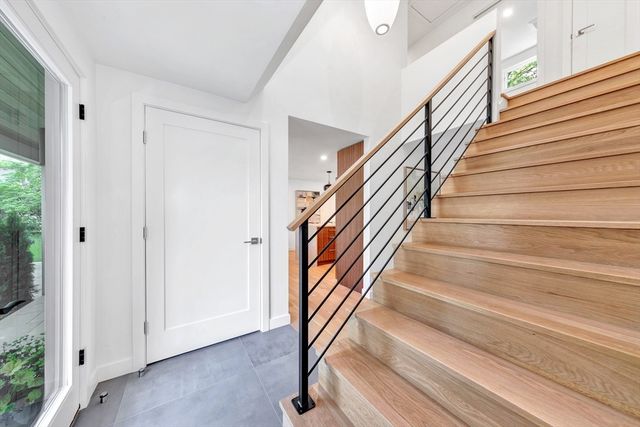 39 Winslow St, Concord, MA 01742