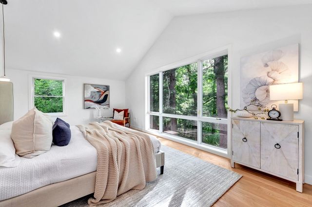 39 Winslow St, Concord, MA 01742