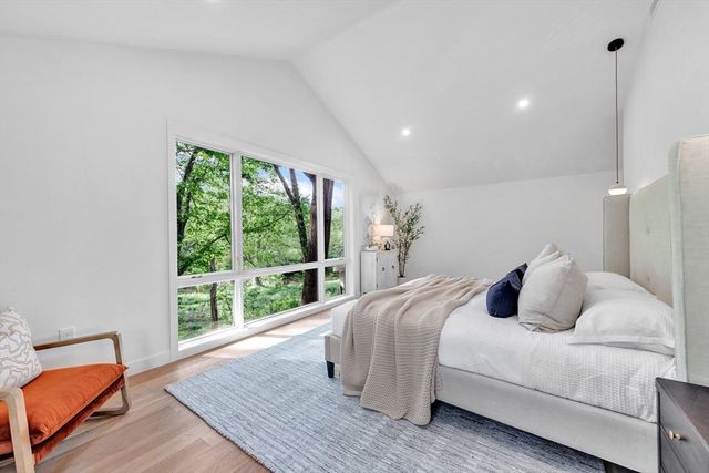 39 Winslow St, Concord, MA 01742