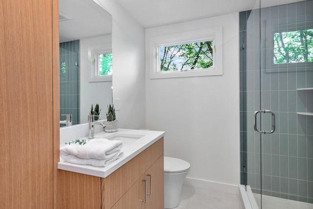 39 Winslow St, Concord, MA 01742