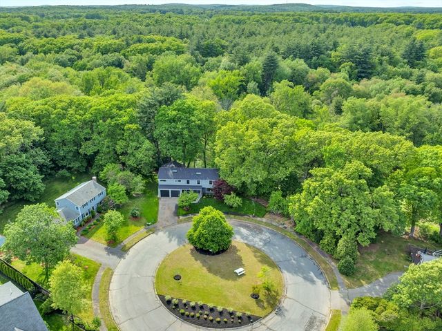 39 Winslow St, Concord, MA 01742