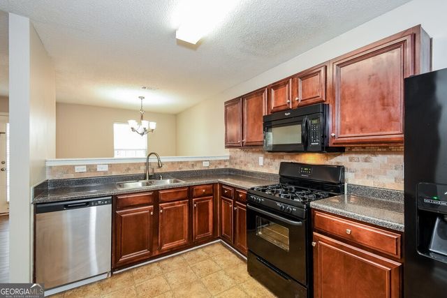 123 Hidden Creek Drive, Canton, GA 30114