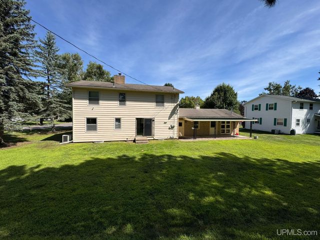 825 Michael Street, Kingsford, MI 49802