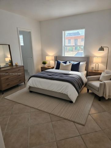 146 NE 1st Ave 1, Dania Beach, FL 33004