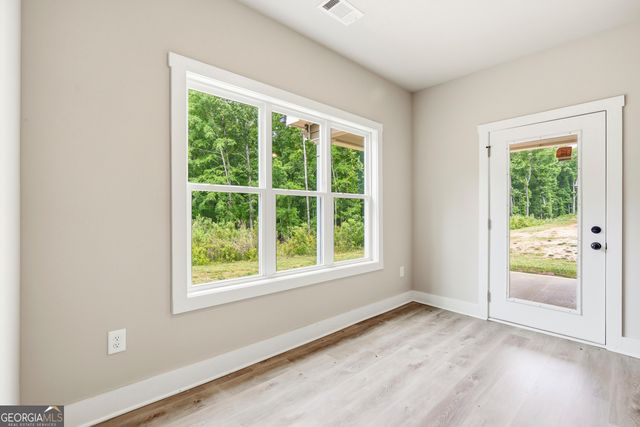 206 Railroad Street, Gray, GA 31032