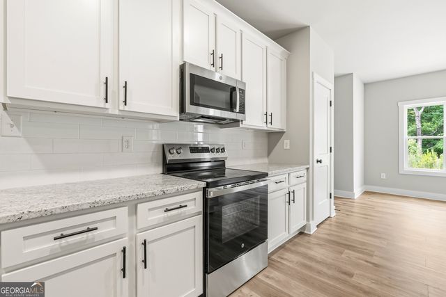 206 Railroad Street, Gray, GA 31032