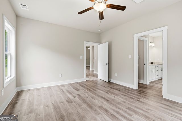 206 Railroad Street, Gray, GA 31032