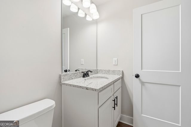 206 Railroad Street, Gray, GA 31032