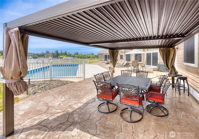 9704 304th Street E, Graham, WA 98338