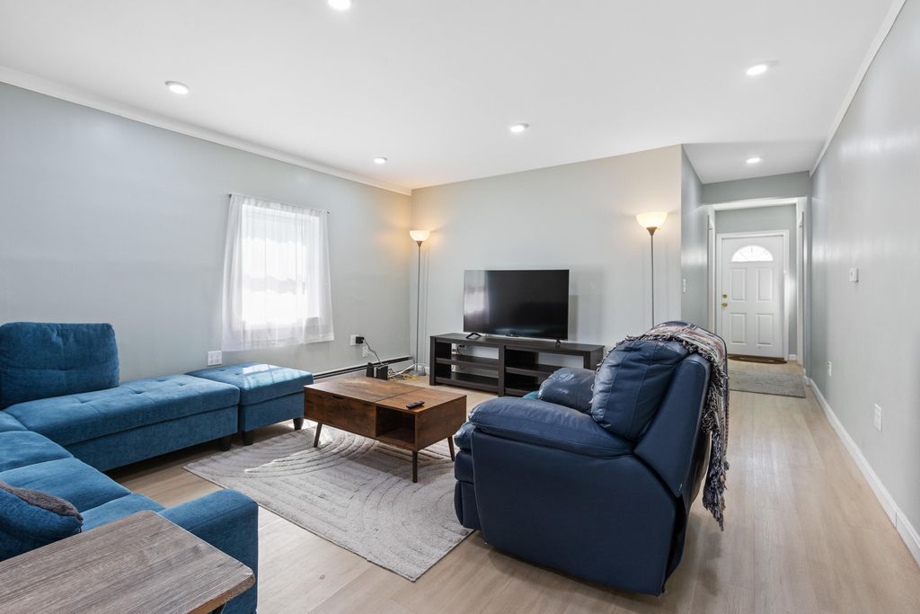 6 Pine Avenue, Old Orchard Beach, ME 04064 — photo 4
