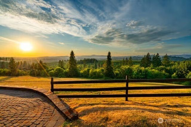 33510 NE Kelly Road, Yacolt, WA 98675