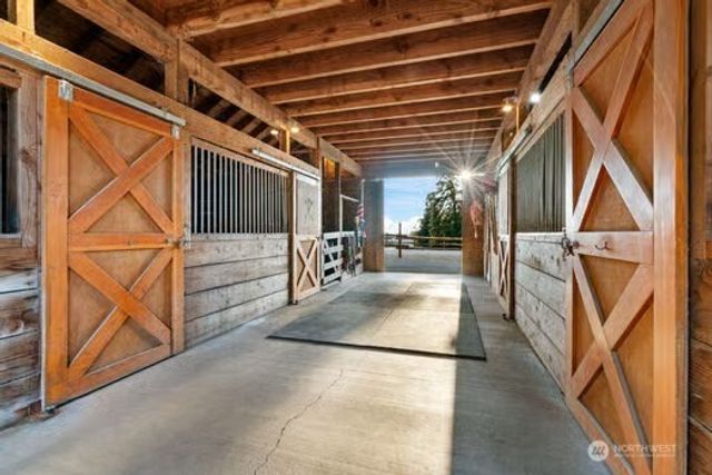 33510 NE Kelly Road, Yacolt, WA 98675