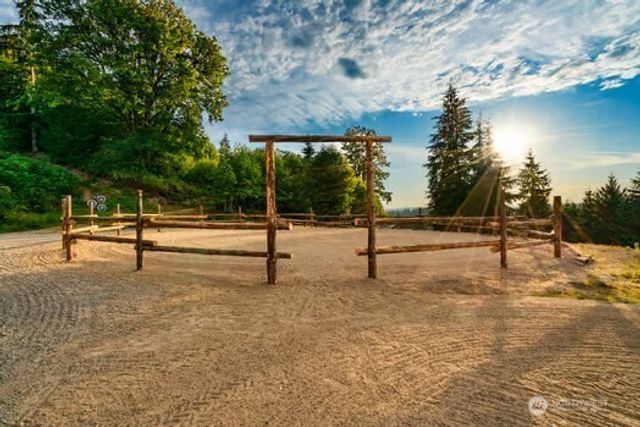 33510 NE Kelly Road, Yacolt, WA 98675