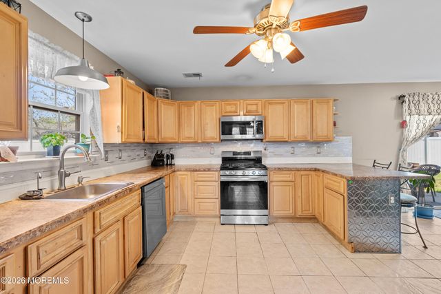603 Ocean Avenue, Union Beach, NJ 07735