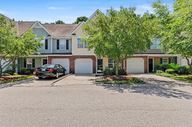 402 Poplar Grove Place, Summerville, SC 29483