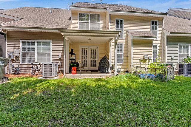 402 Poplar Grove Place, Summerville, SC 29483