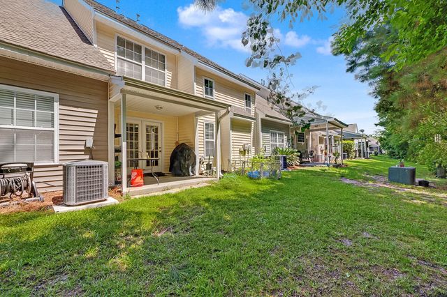 402 Poplar Grove Place, Summerville, SC 29483