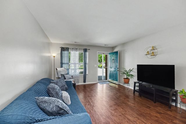 402 Poplar Grove Place, Summerville, SC 29483