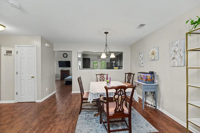 402 Poplar Grove Place, Summerville, SC 29483