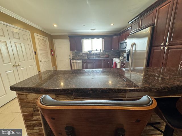 318 STATE ST, Camden, NJ 08102