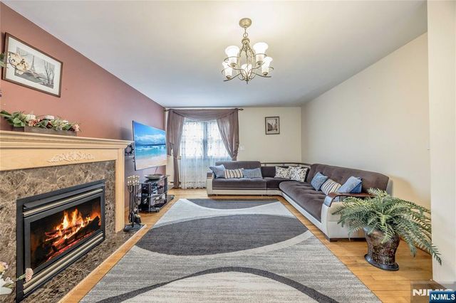 255 Jefferson Avenue, River Edge, NJ 07661