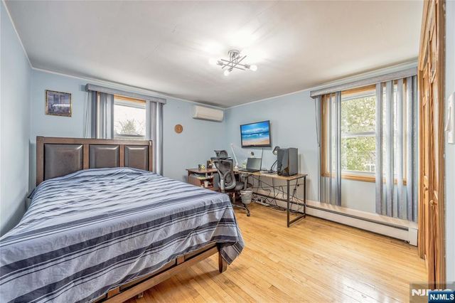 255 Jefferson Avenue, River Edge, NJ 07661