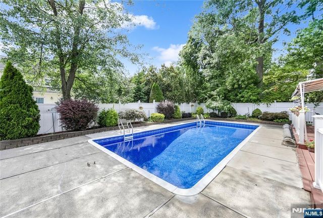 255 Jefferson Avenue, River Edge, NJ 07661