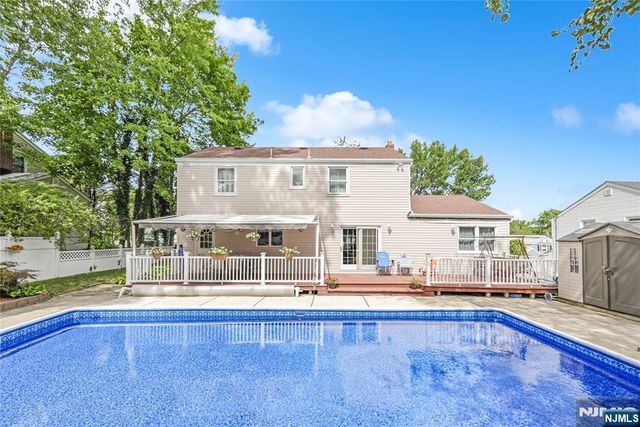 255 Jefferson Avenue, River Edge, NJ 07661